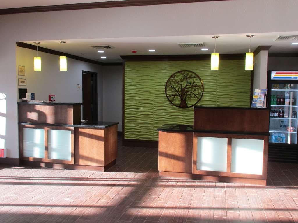 Best Western Plus Denver City Hotel & Suites Interior photo